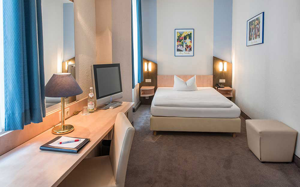Einzelzimmer Comfort im Hotel Weidenhof in Regensburg